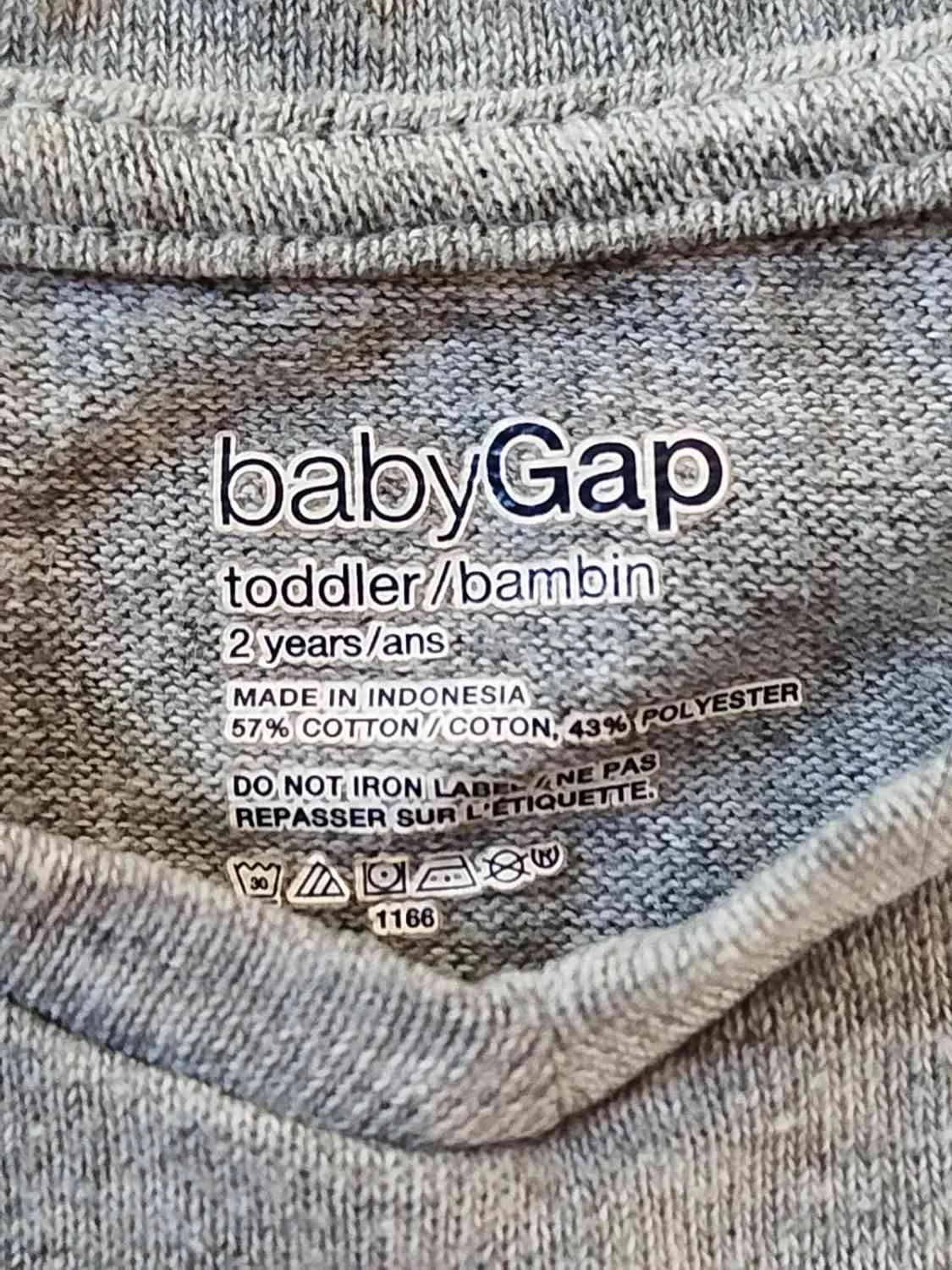 🌈Camiseta gris cuello en V BabyGap Bebé Filla 2años / 86cm – photo 3